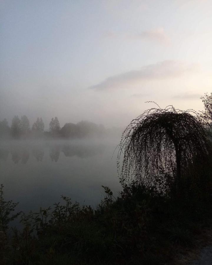 La Trinite-Porhoet By The Lake B&B 외부 사진